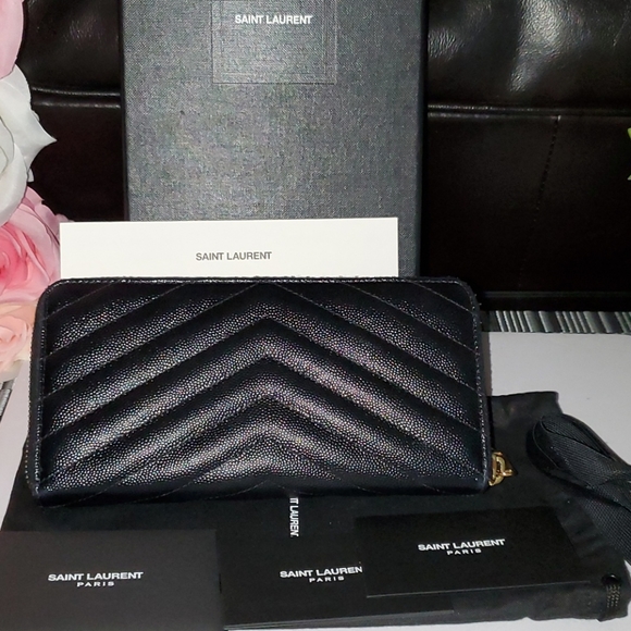 SAINT Laurent Monogram Zip around Long Wallet - Picture 3 of 13